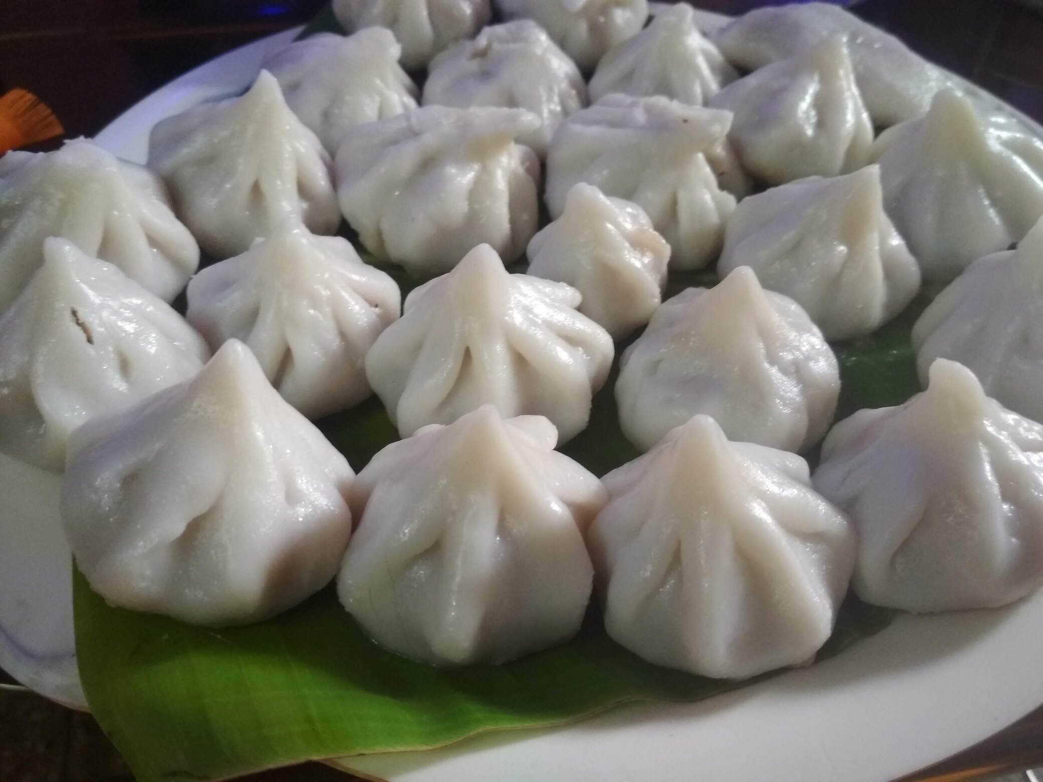 ukdiche modak